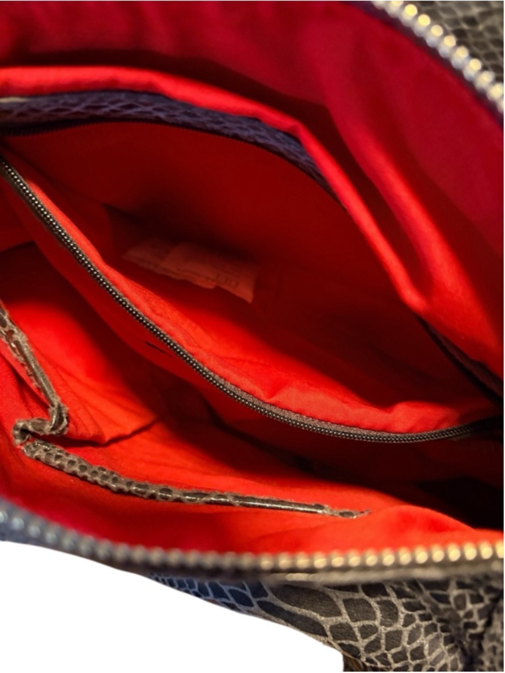 Carlos Santana Gray Snake Print Hobo Shoulder Bag with Red Lining - Picture 14 of 14